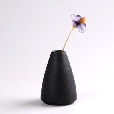 Black Ceramic flower Vase