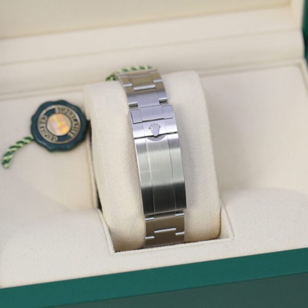 Rolex Sea-Dweller 126600 43mm Mens Watch - Image 5