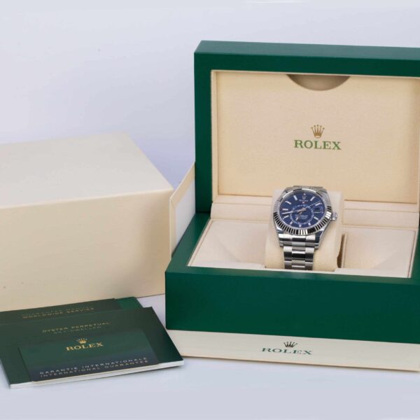 Rolex Sky-Dweller 336934-0005 Blue Dial Oyster Bracelet - Image 8
